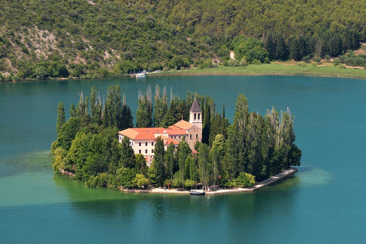 Kuca Za Odmor Joko I Jeka Villa Bogatic Luaran gambar