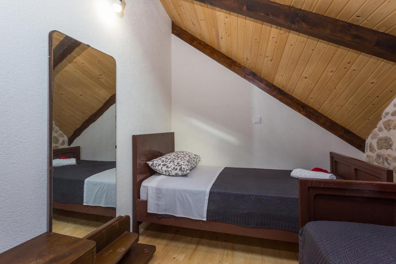 Kuca Za Odmor Joko I Jeka Villa Bogatic Luaran gambar